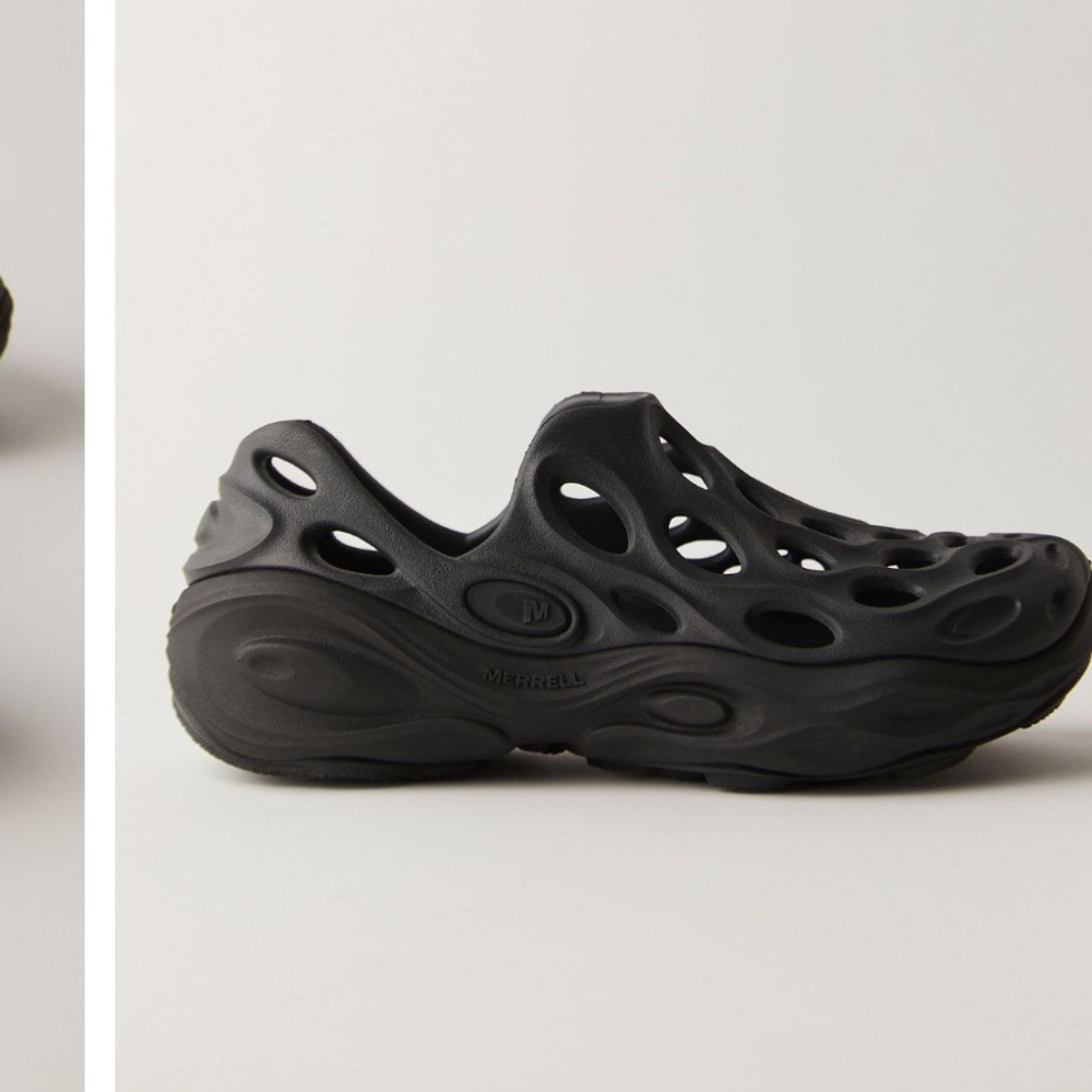 Merrell Black Hydro Moc Slip-Ons